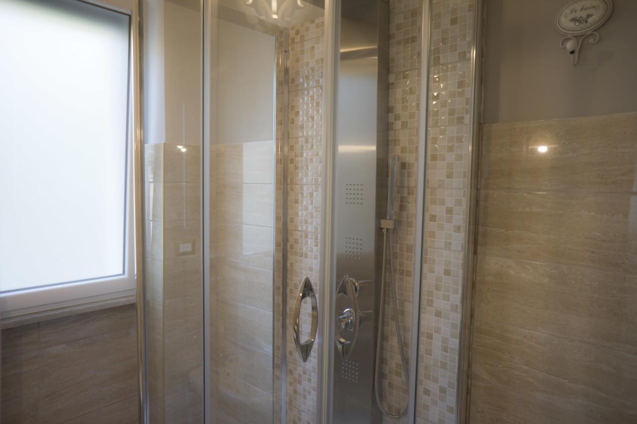 B&B Donna Ada Salerno Exterior photo