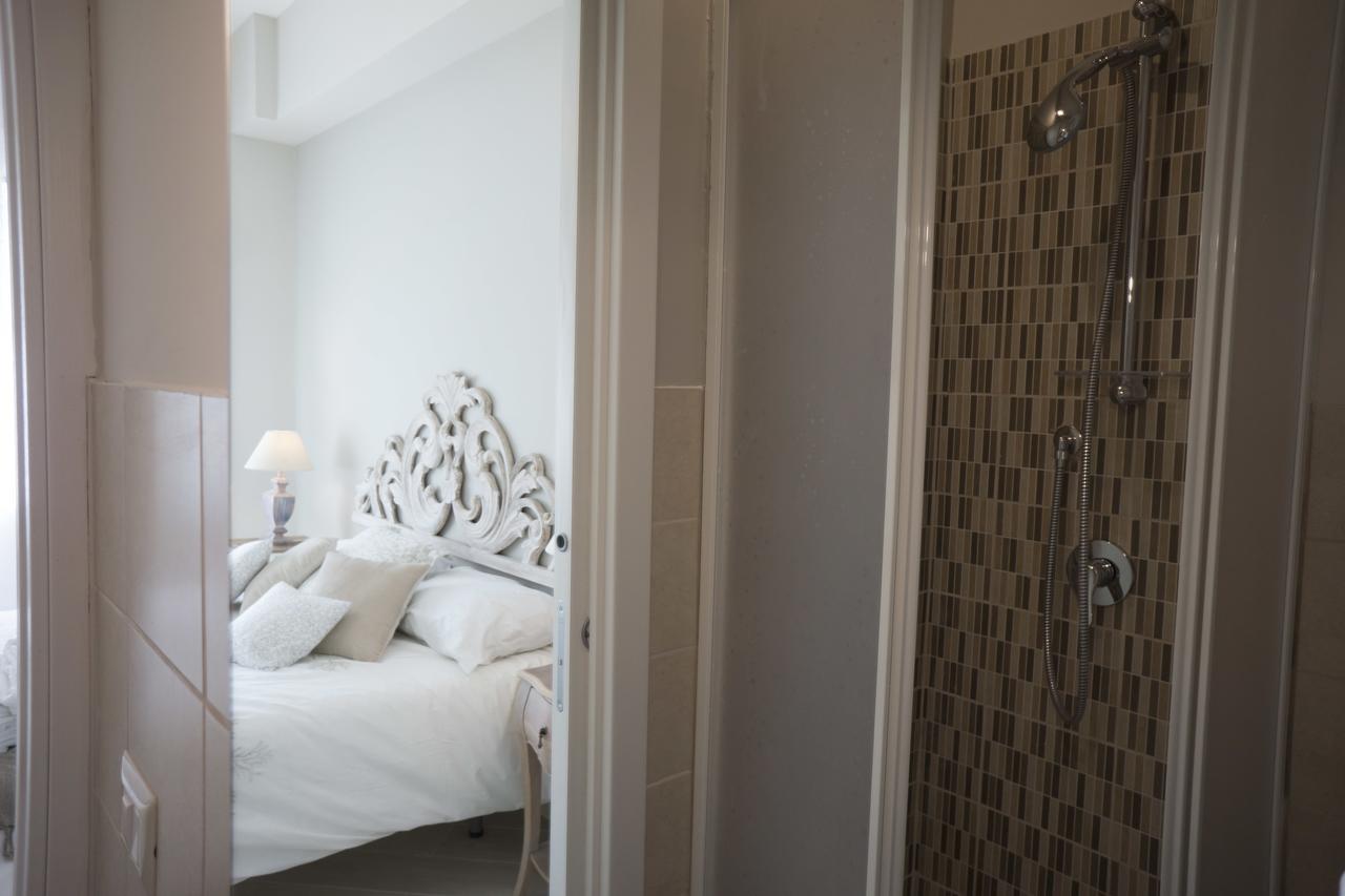 B&B Donna Ada Salerno Exterior photo